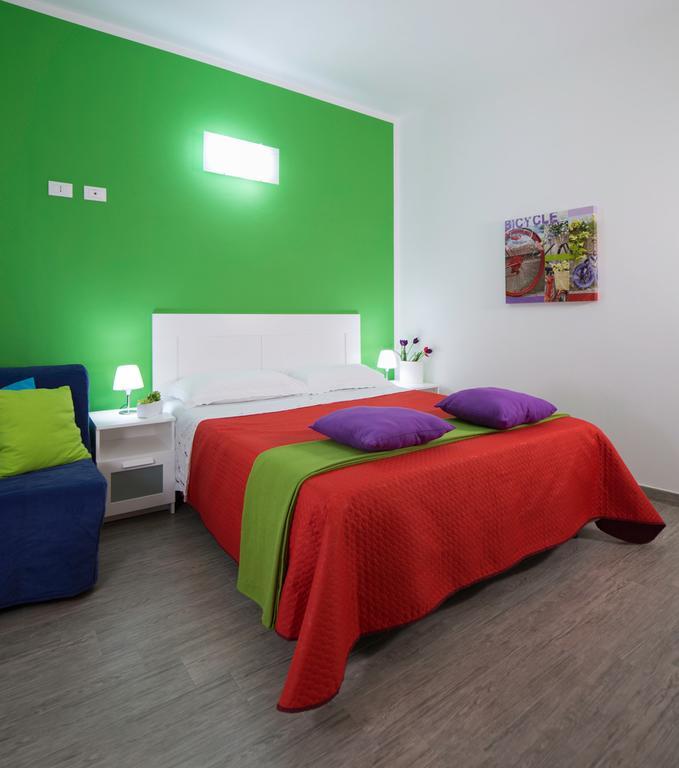 Arricampati Airport Rooms & Bringo Car Rental Carini Kültér fotó